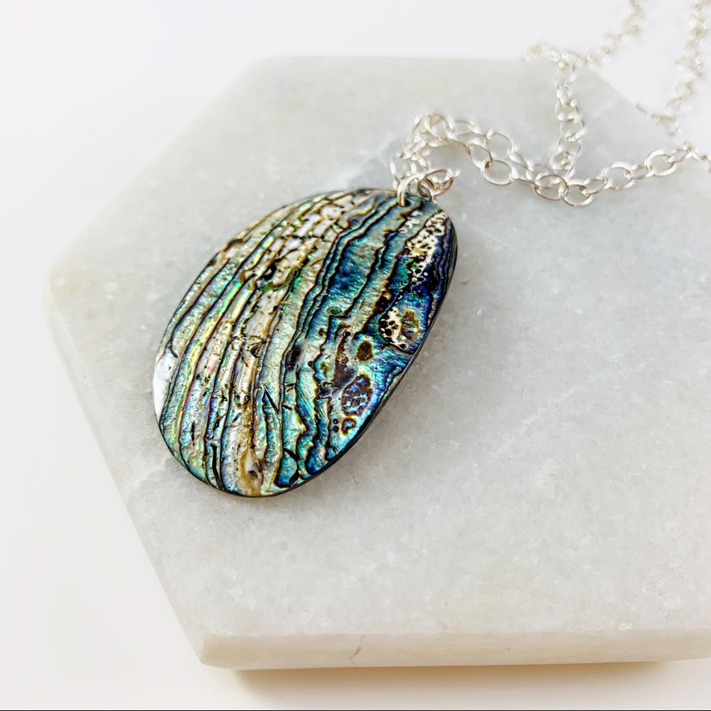 NWT KATY GINGER DESIGNS Abalone Necklace